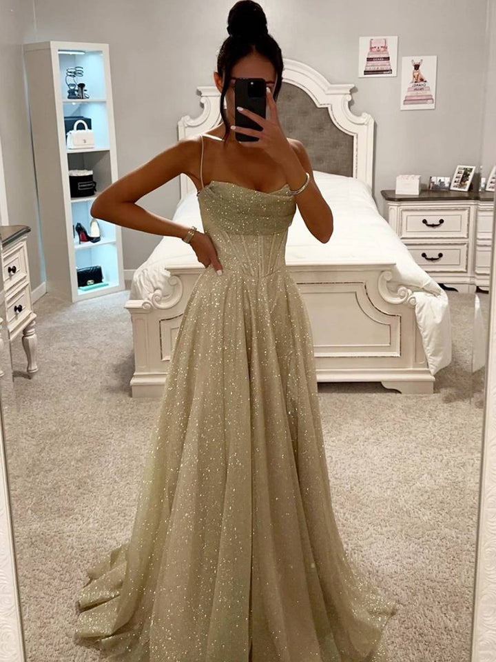 Vestido largo de satén Leonida para mujer | Sin mangas, espalda descubierta y elegante look de noche