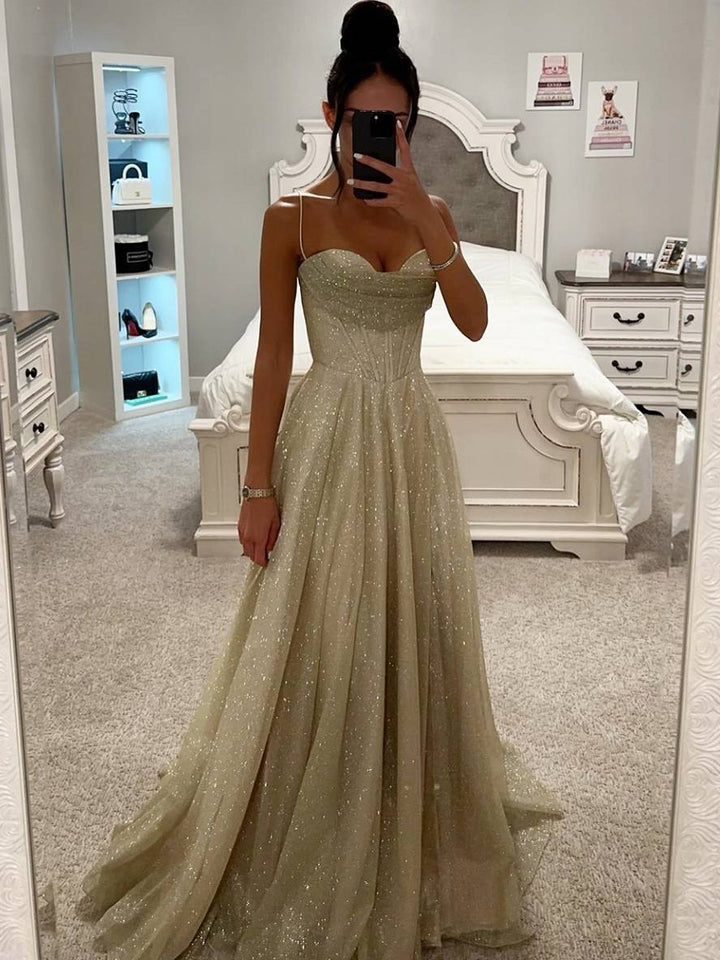 Vestido largo de satén Leonida para mujer | Sin mangas, espalda descubierta y elegante look de noche