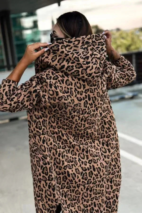 Hazel | Abrigo impermeable con estampado de leopardo para mujer con un diseño elegante