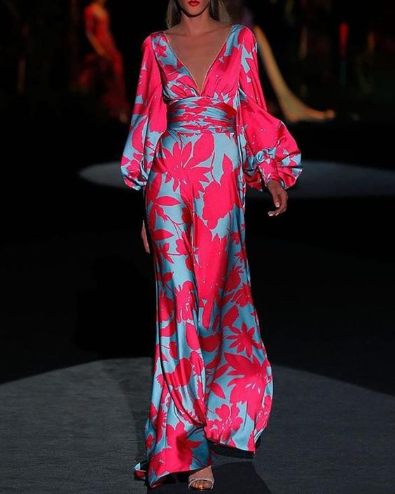 Brenda | Robe Tendance Femme avec Décolleté en V et Manches Bouffantes