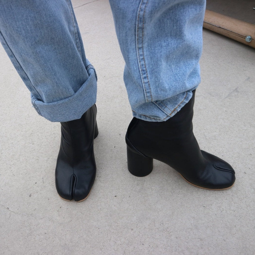 Botas negras Lena para mujer | Estilo tabi y puntera dividida