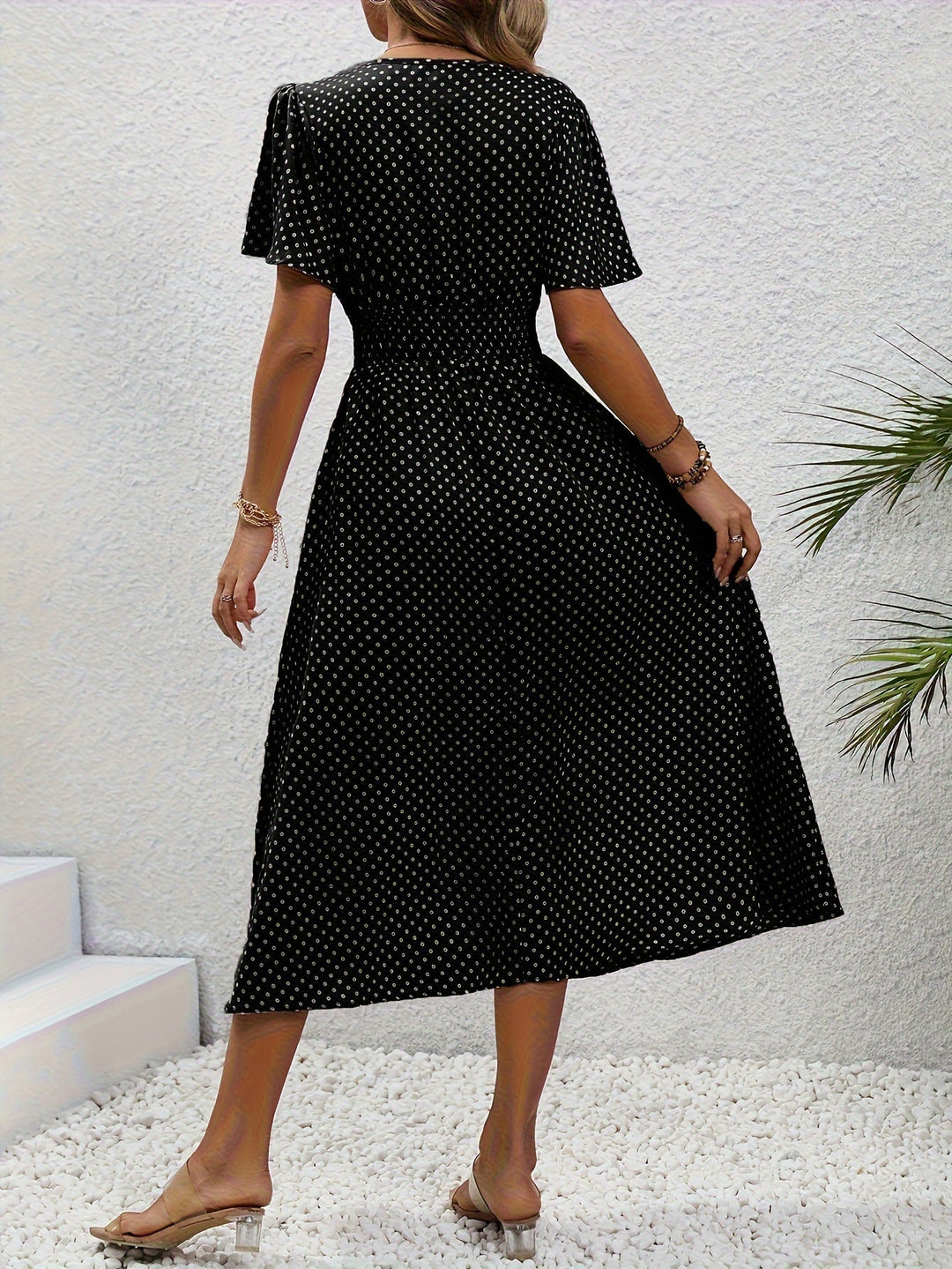 Vestido de verano de lunares | Transpirable y femenino | Perfecto para días soleados