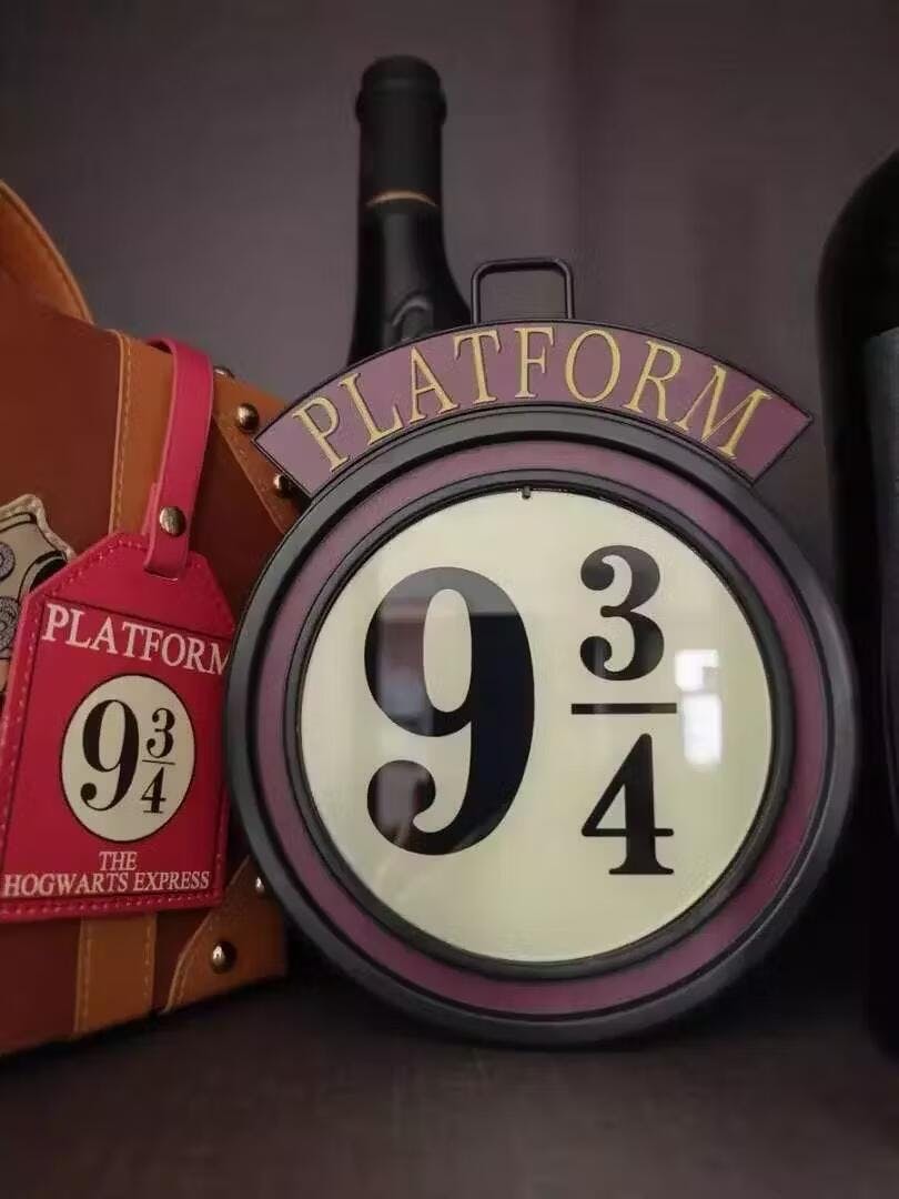 LumosWall Lampe Murale LED | Design Magique Inspiré Platform 9¾ & Télécommande