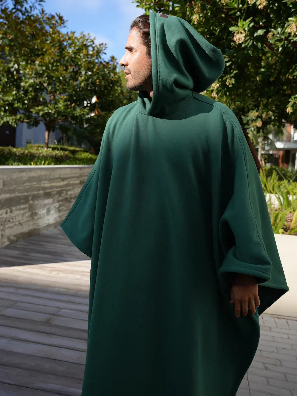 Eden Hoodie Blanket - Sweat à capuche surdimensionné avec tissu soyeux et doublure légère pour un confort ultime