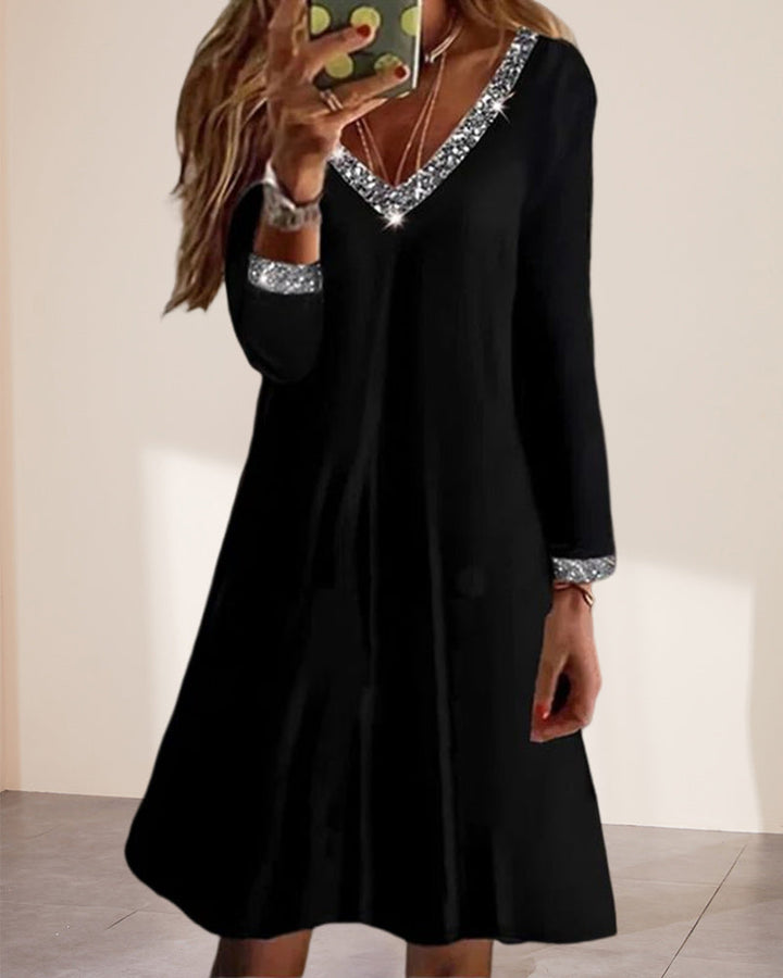 Vestido de noche negro corto | Elegancia informal con lentejuelas y escote en V