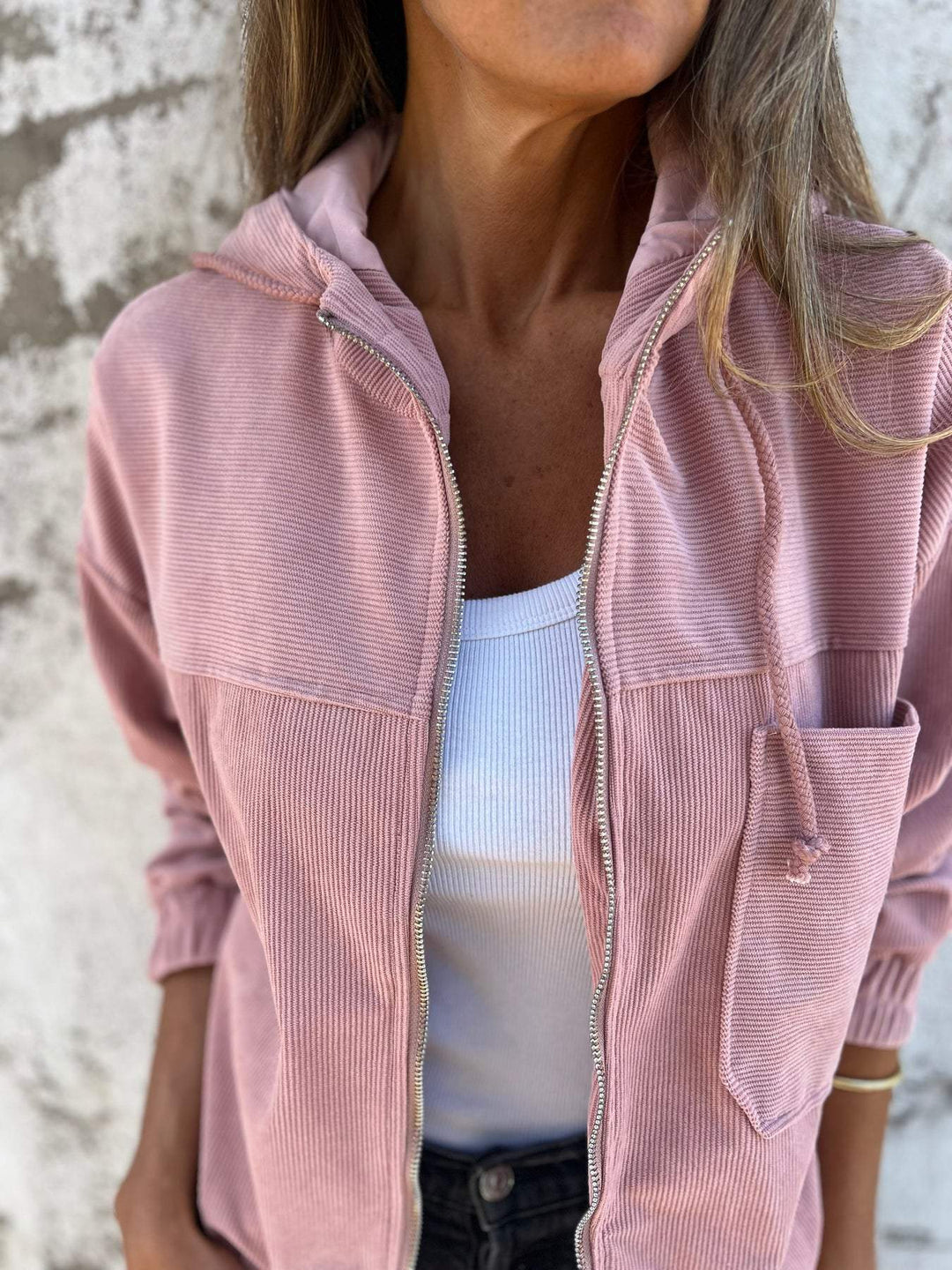 Viola | Giacca casual con cappuccio e cerniera. 
