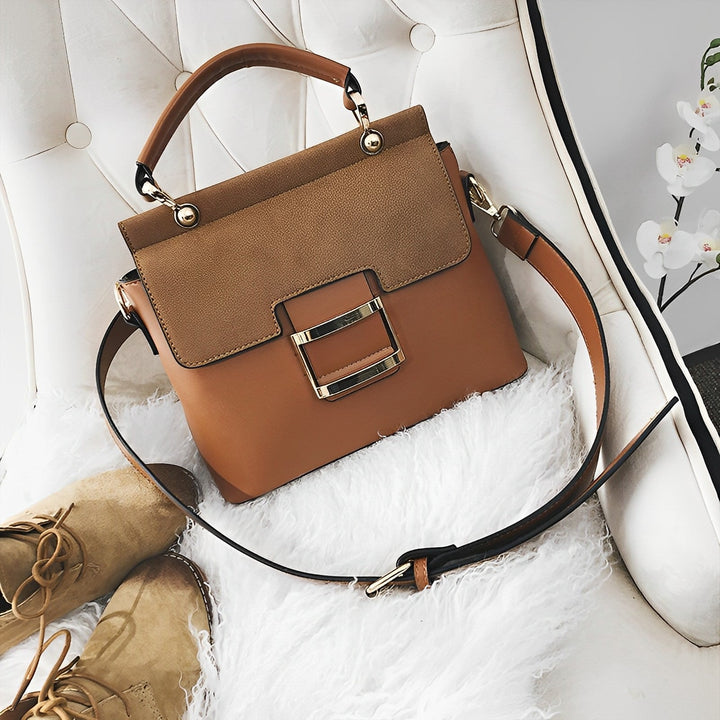 Sac à main élégant | Look bicolore | Boucle de déclaration