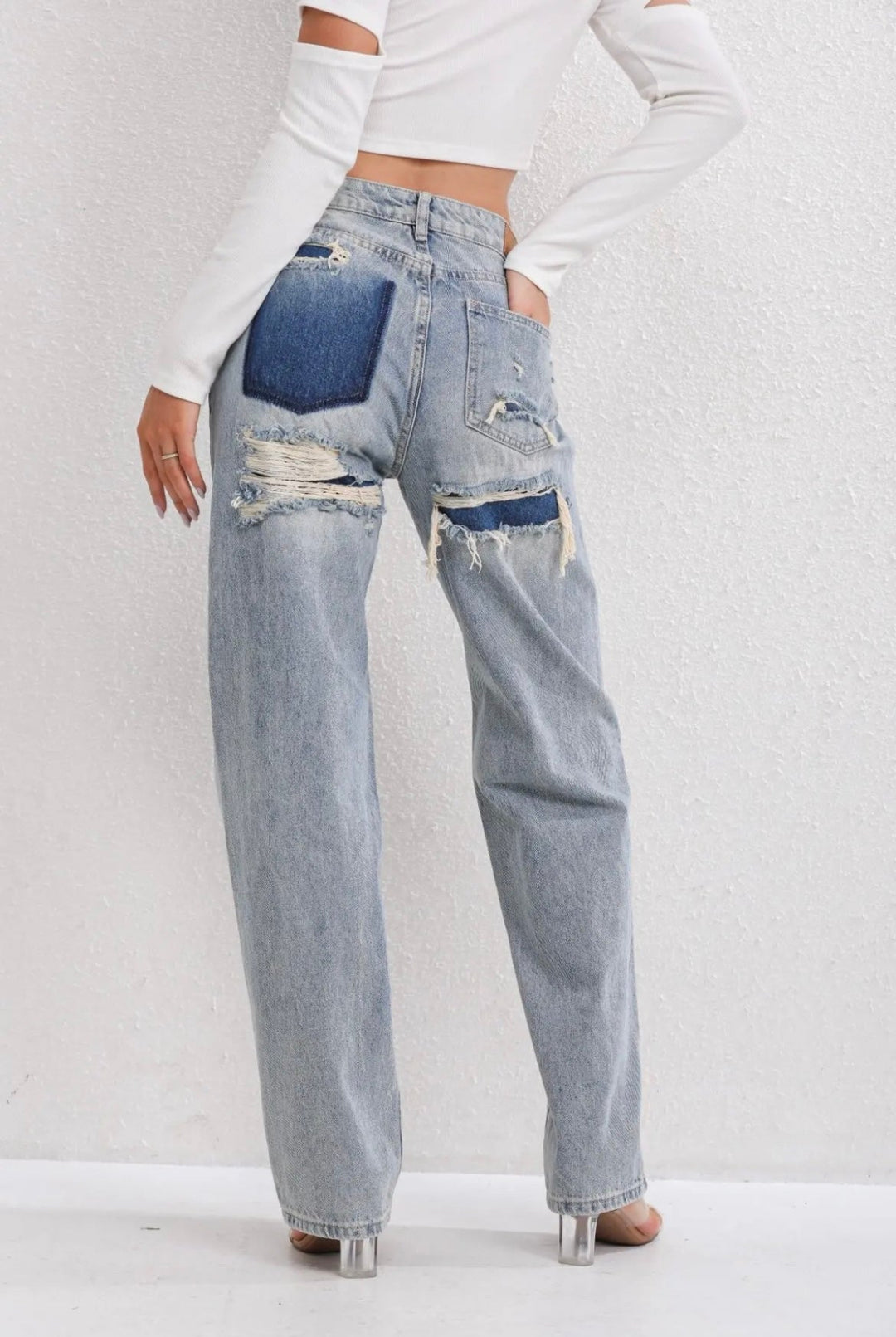 Becky Straight Leg Jeans | Taille haute avec détails déchirés