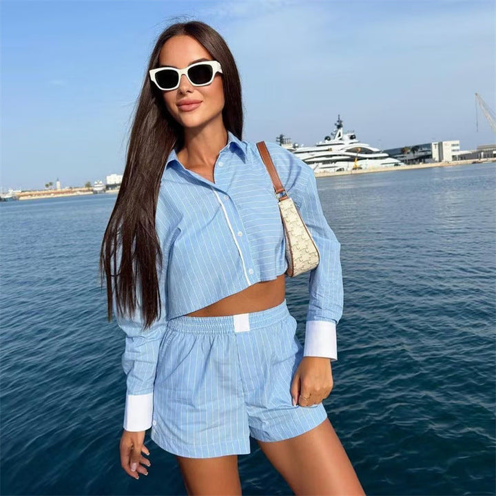 Marinda | Conjunto corto de verano a rayas para mujer: lujoso, elegante y con estilo