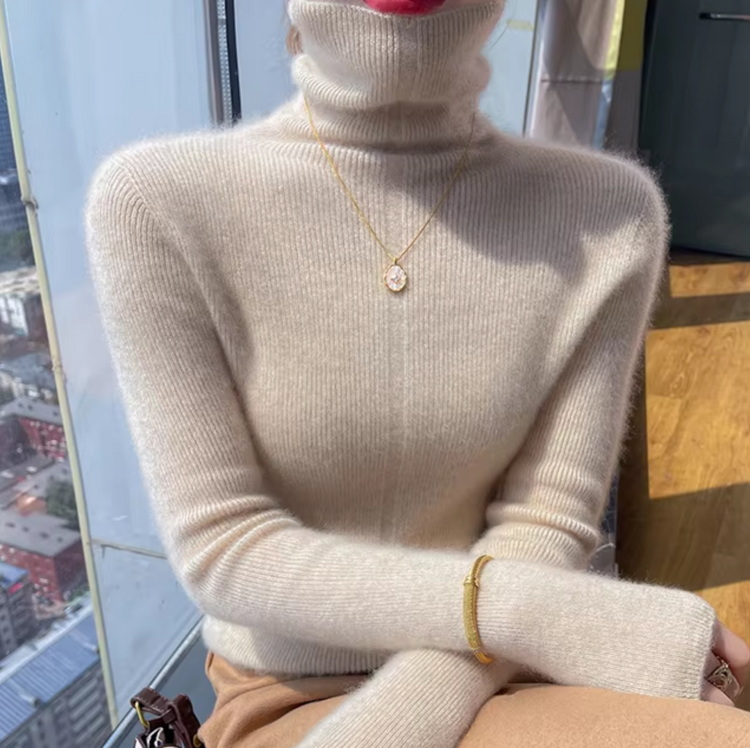 Maglione a collo alto in lana e cashmere Athena | Eleganza morbida e femminile