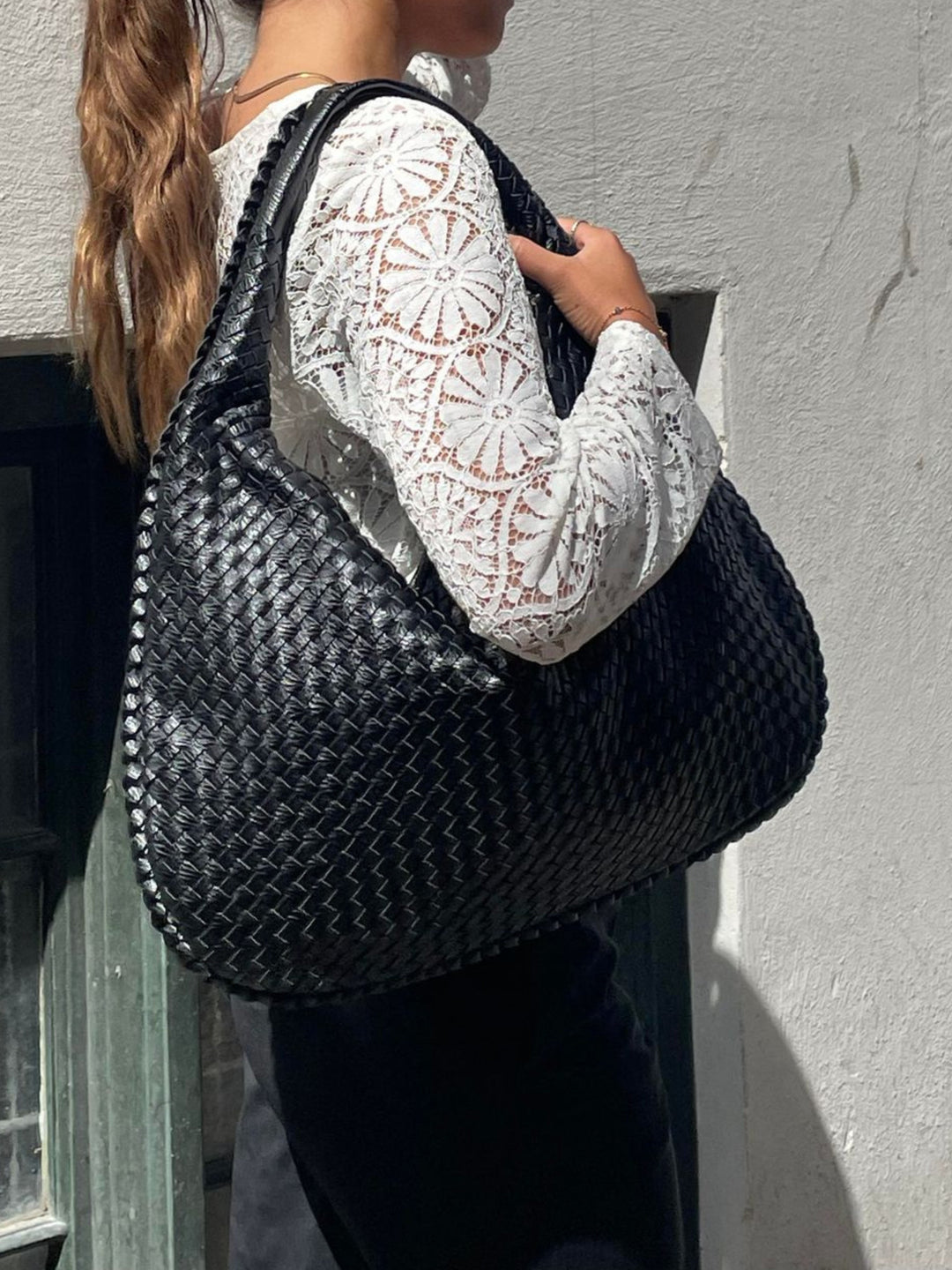Ava Sac Tote | Grand Volume, Cuir Haut de Gamme, Options de Port Polyvalentes