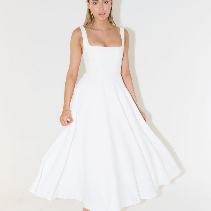 Sofia | Vestido midi sin mangas con escote cuadrado