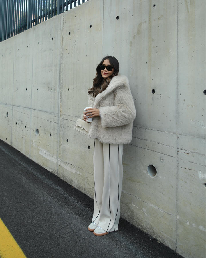 Chaqueta Nicole de piel sintética elegante | Chic y versátil