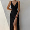 Vestido largo de gasa y satén con lentejuelas y elegante escote en V