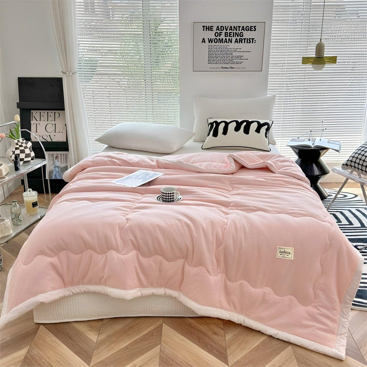 Couette d'été en fibres fraîches de haute qualité - Légère et respirante pour des nuits confortables
