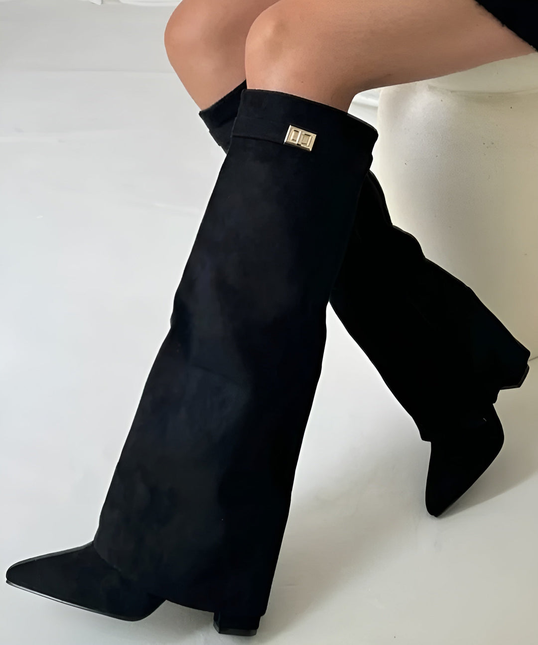 Stivali con tacco a blocco da donna Cristela | Taglio al ginocchio e design senza tempo
