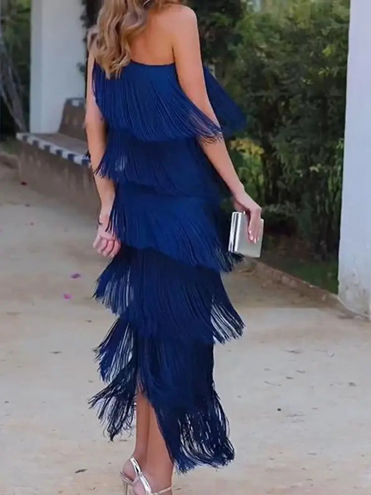 Robe Flecos Andaluz Femme | Design Asymétrique avec Mouvements Dynamiques