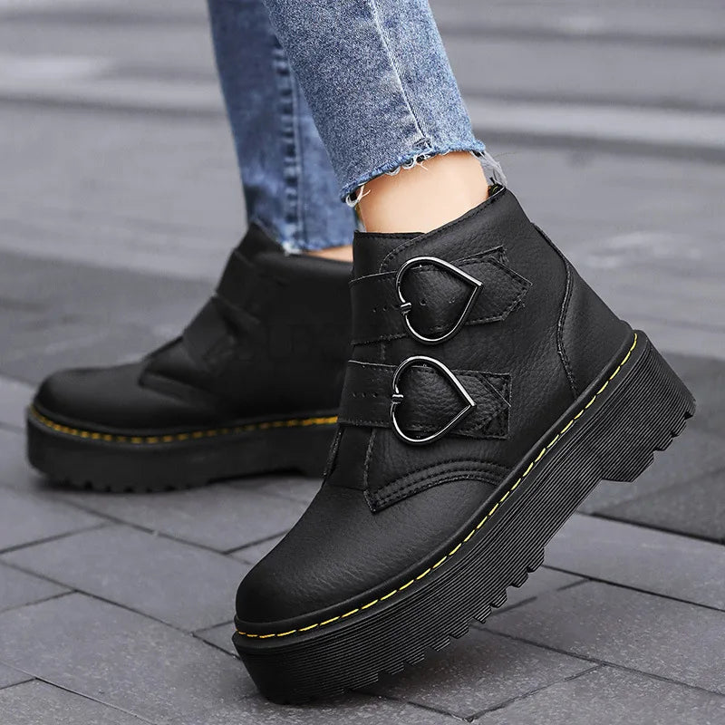 Liora | Bottes Élégantes à Boucle Cœur – Confort & Style Unique