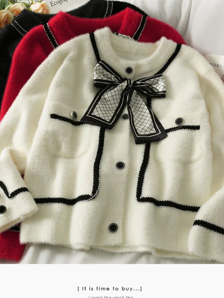 Chloé Noor | Cardigan Court Cosy & Stylé pour un Look Élégant