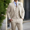 Costume trois pièces ajusté pour hommes avec revers classiques - Tenue de soirée automnale