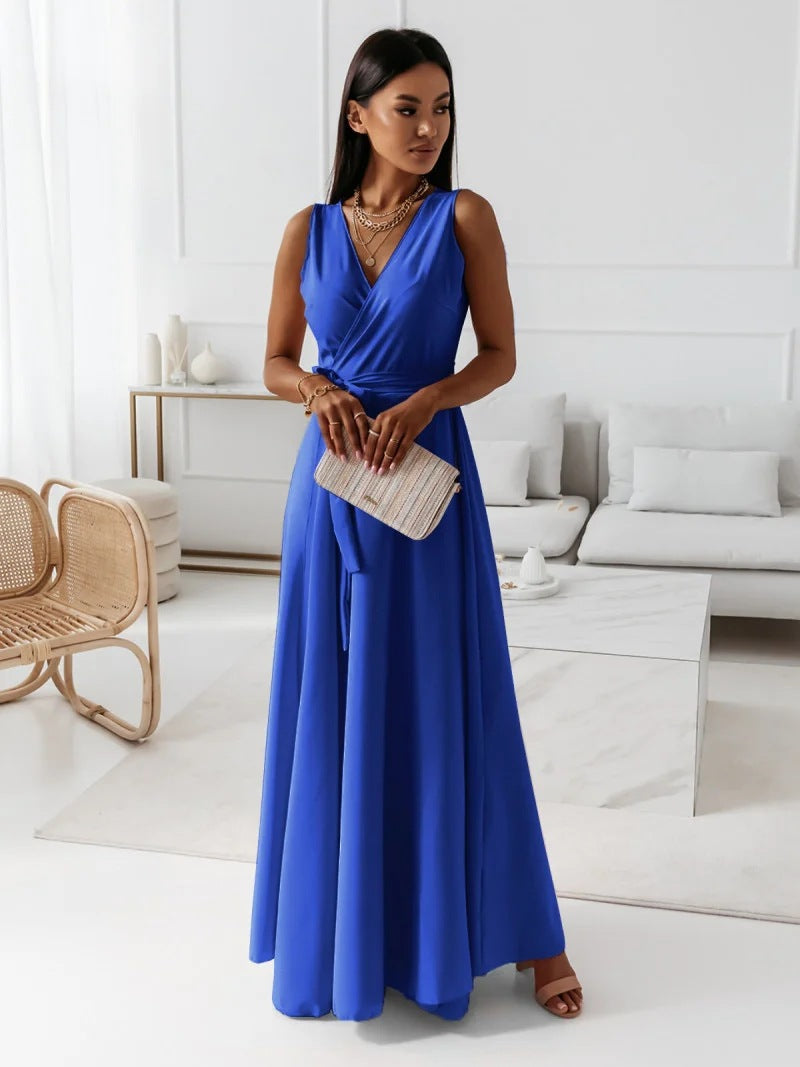 Annabelle | Robe longue unie avec col en V | Élégance intemporelle pour toutes occasions