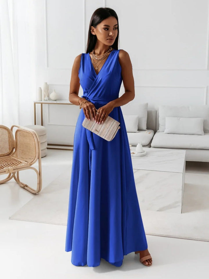 Annabelle | Robe longue unie avec col en V | Élégance intemporelle pour toutes occasions