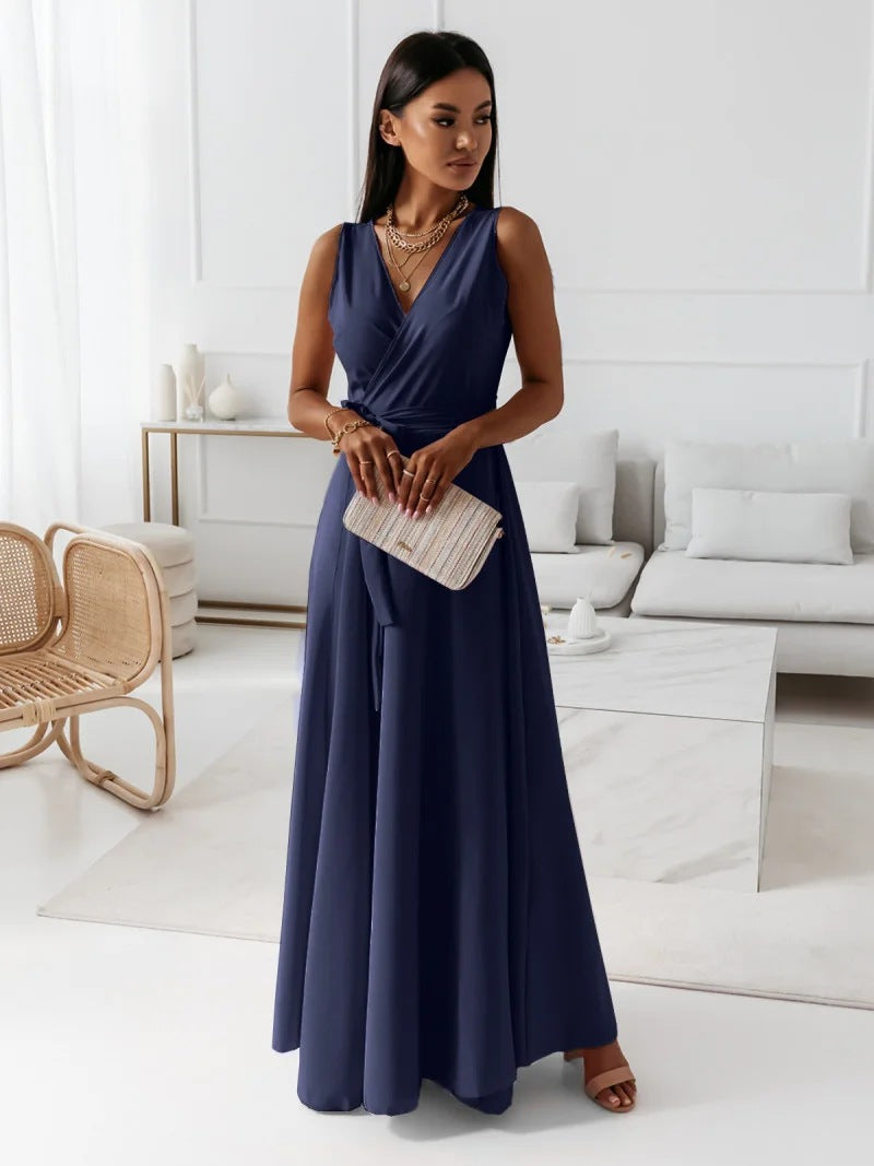 Annabelle | Robe longue unie avec col en V | Élégance intemporelle pour toutes occasions