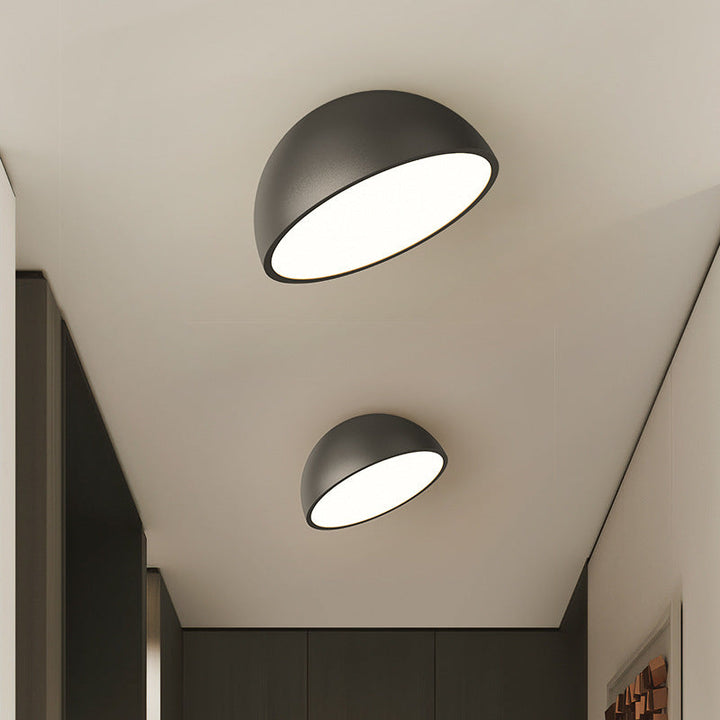 Plafonnier métallique Hemispherical | Design moderne | Lumière LED douce