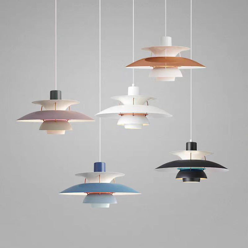 Lunaris - Plafonnier au design moderne et élégant