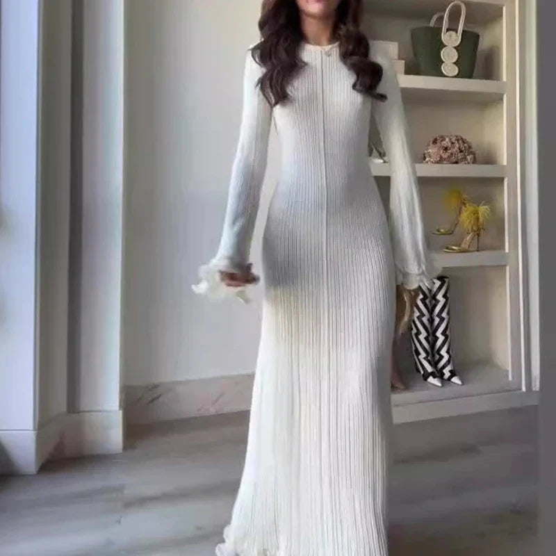 Vestido largo elegante Charlotte | Mangas acampanadas y espalda sofisticada