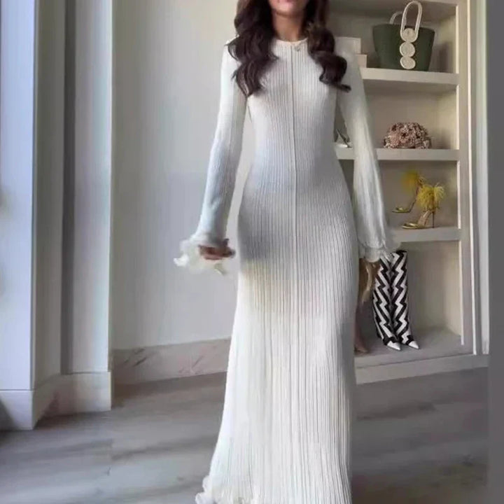 Vestido largo elegante Charlotte | Mangas acampanadas y espalda sofisticada