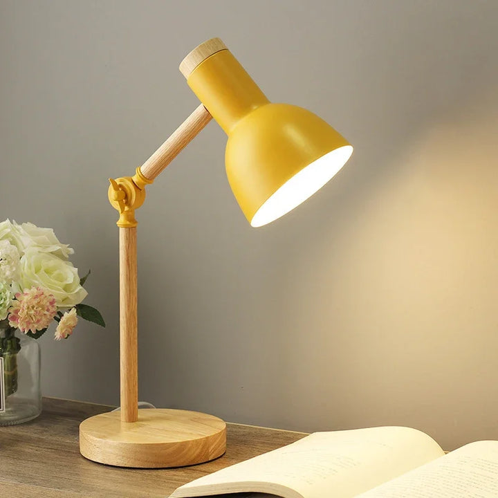 Lampe de table nordique en bois réglable avec abat-jour coloré