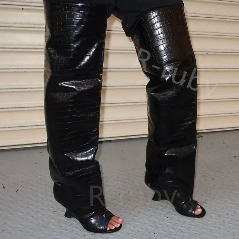 Peep Toe Bottes genou pour femmes | Bottes élégantes en daim talon compensé pour la fête & le mariage 2025