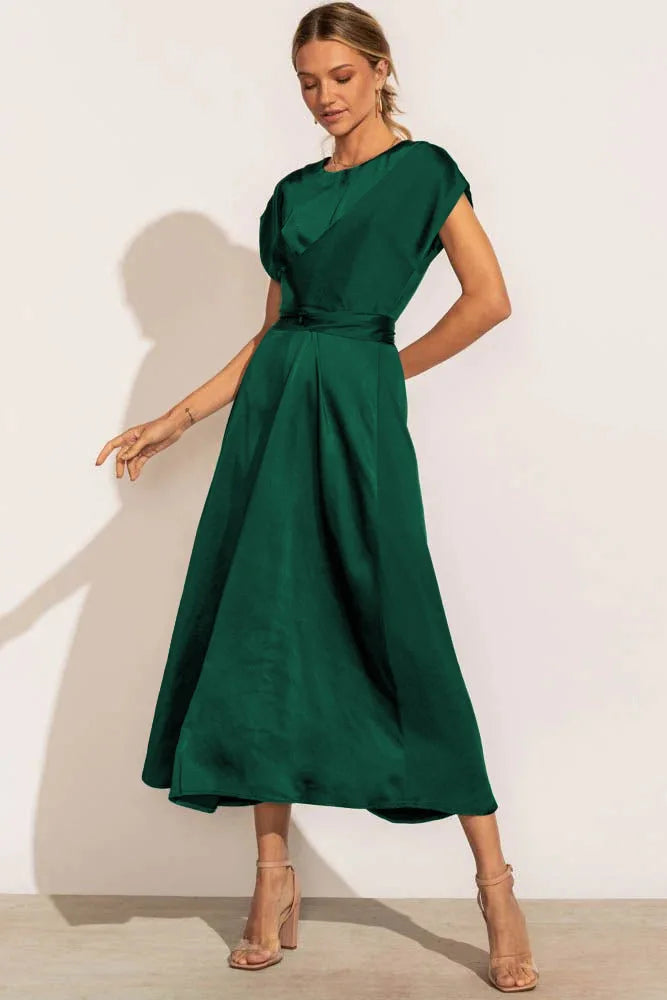 Evangeline - Robe de soirée élégante en satin de soie, parfaite pour vos occasions spéciales