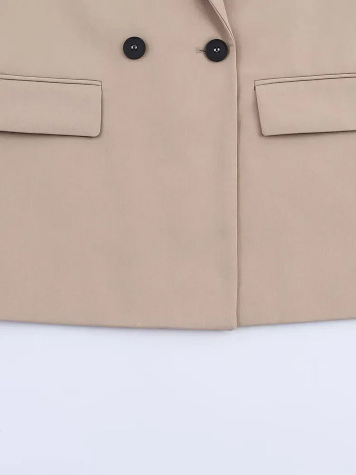 Blazer Mujer Doble Botonadura – Elegante, Cómodo y Versátil para Otoño 2025