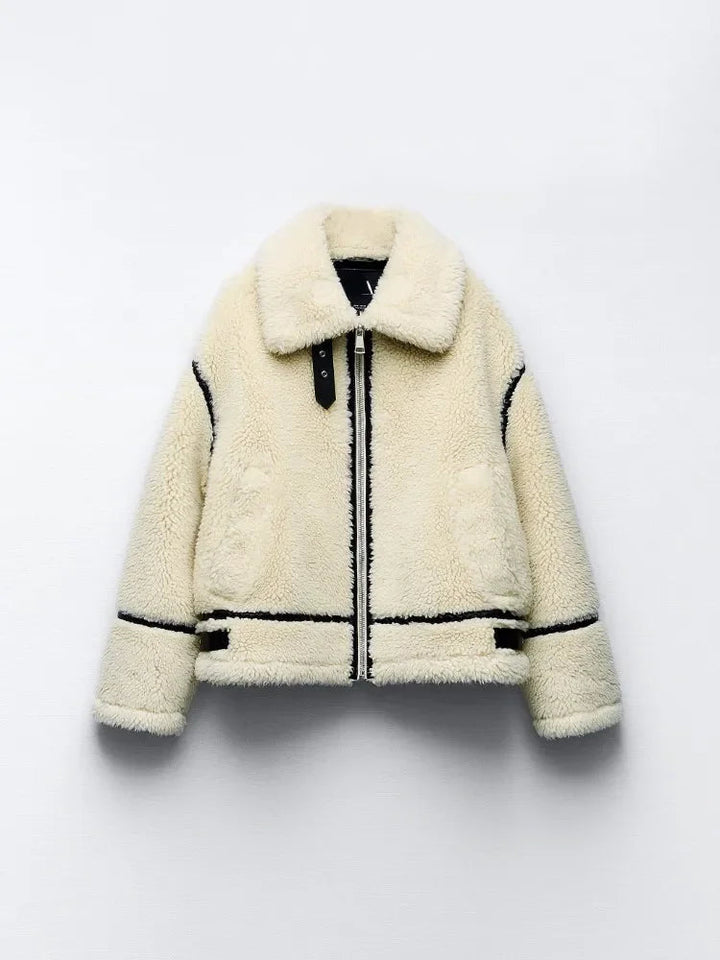 Abrigo extragrande de peluche Amani | Elegancia y calidez 