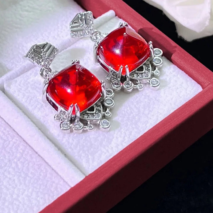 Parure de bijoux en rubis pour femme | Pierres précieuses rouges et aspect diamant | Collier et boucles d'oreilles