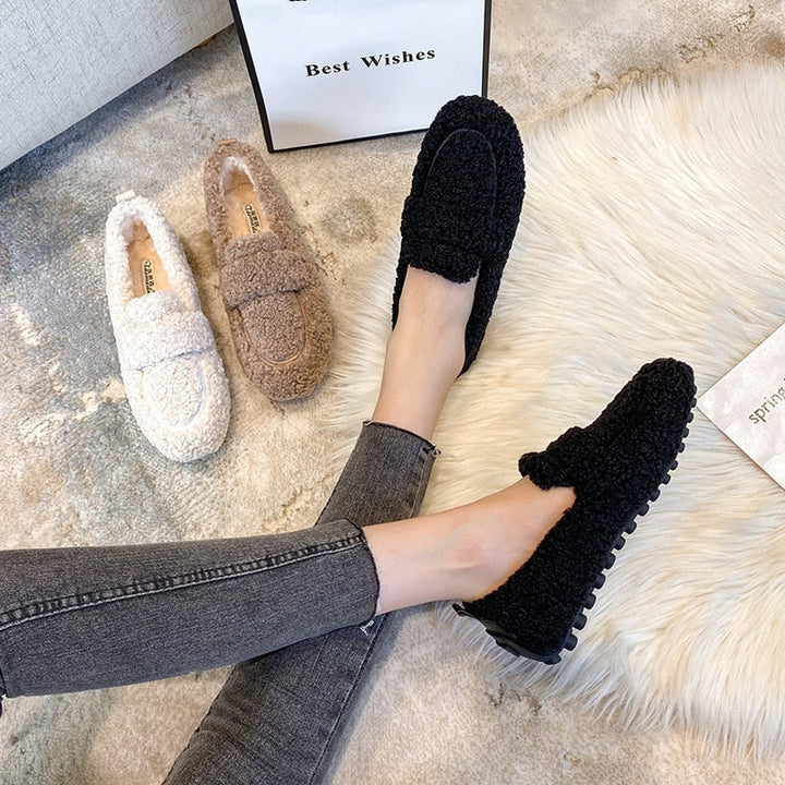 Azida Chaussons en Peluche | Confort Douillet & Élégant
