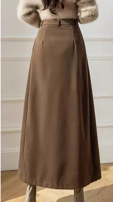 Elegant Skirt for Women | Chic Style and Versatile Design