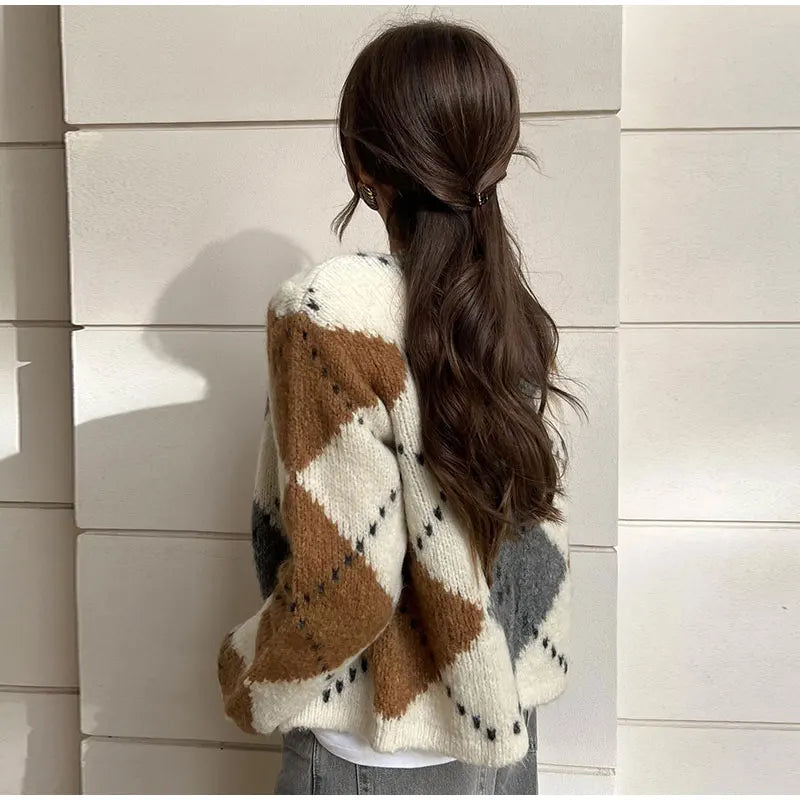 Camille | Cardigan en Maille Élégant & Polyvalent pour un Style Raffiné