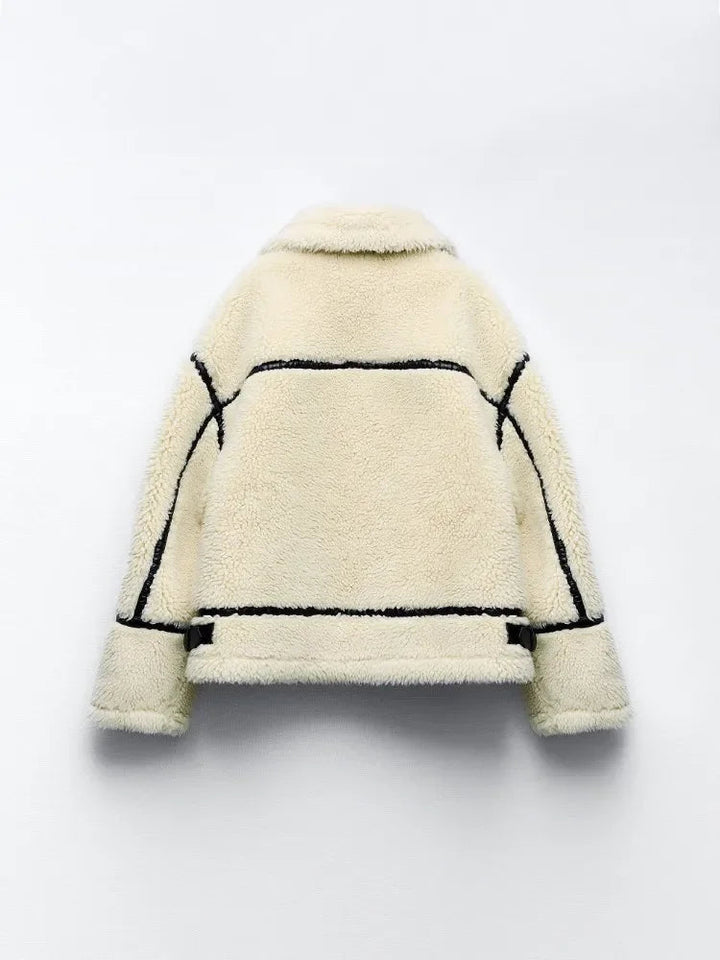Abrigo extragrande de peluche Amani | Elegancia y calidez 