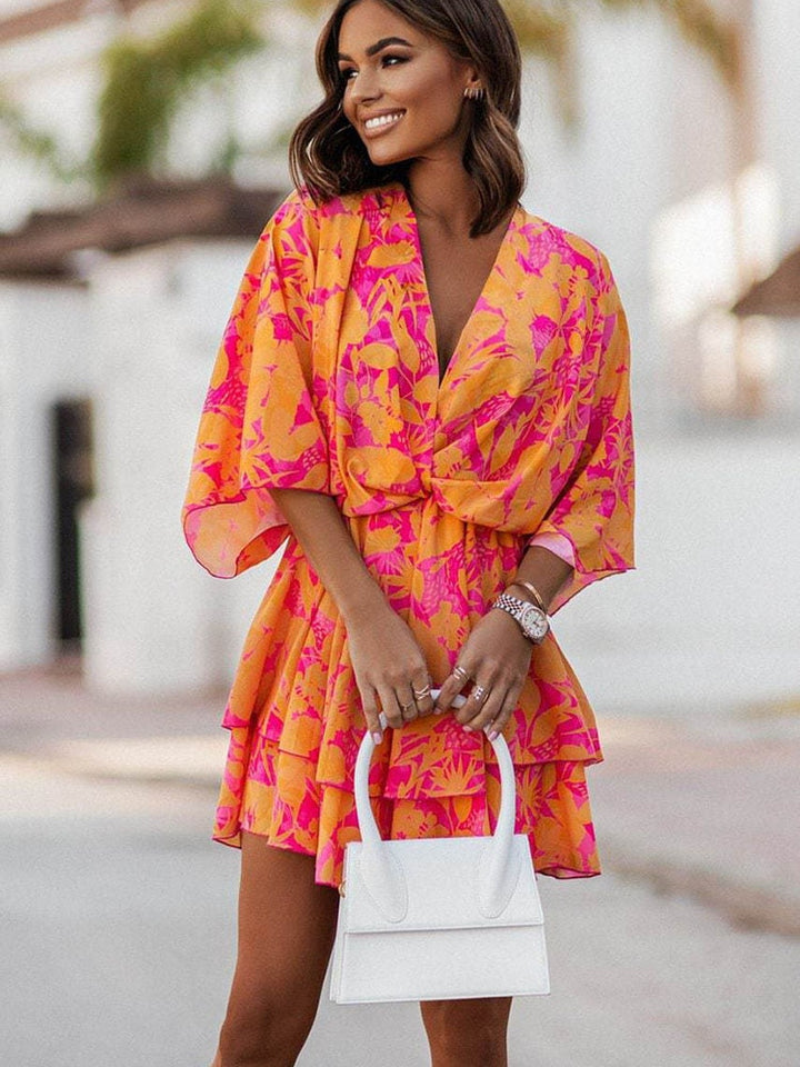 Vestido mini con escote en V para mujer de Noelia | Transpirable, cómodo y versátil para looks de verano