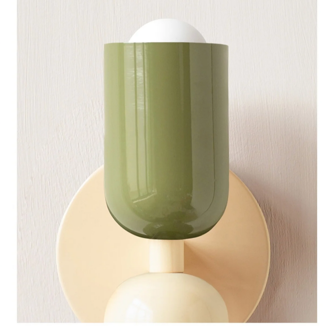 Applique murale NordicGlow | Design Scandinave Élégant & Éclairage LED Économique
