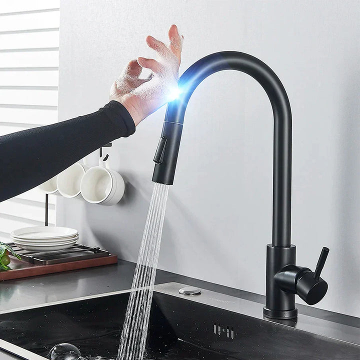 Torneira de Cozinha com Sensor Tátil | Design Moderno com Bico Extensível
