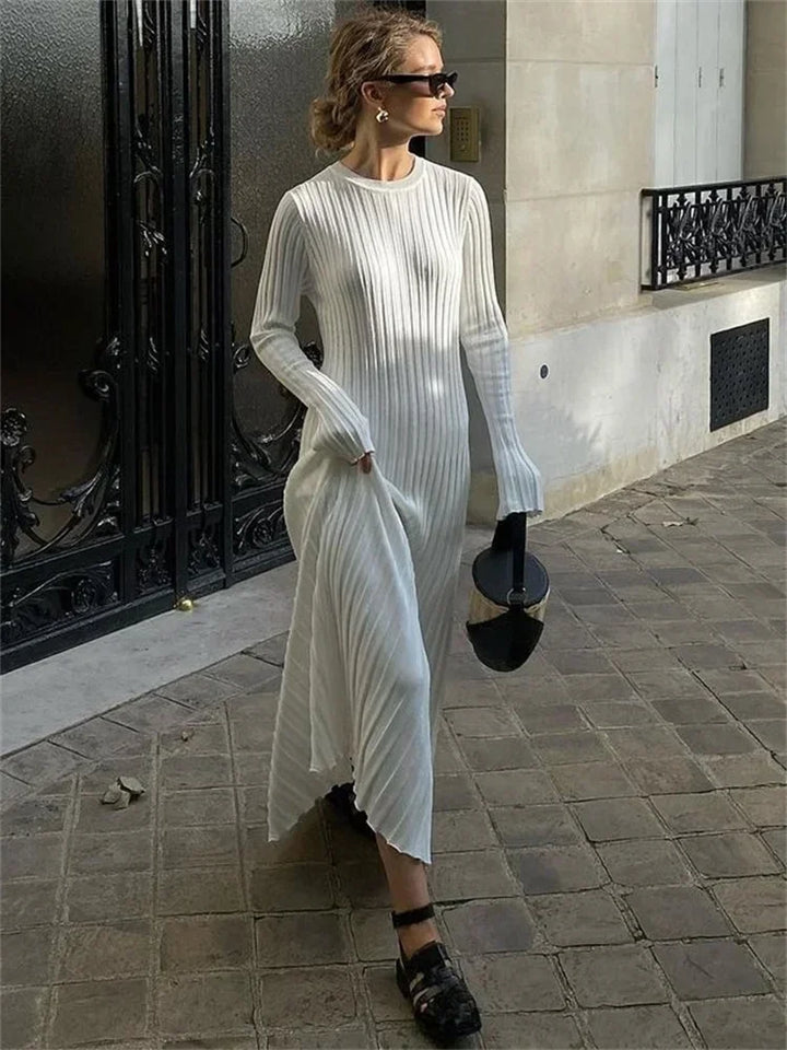 Elora | Robe en Maille avec Détail de Lacets pour une Élégance Automnale