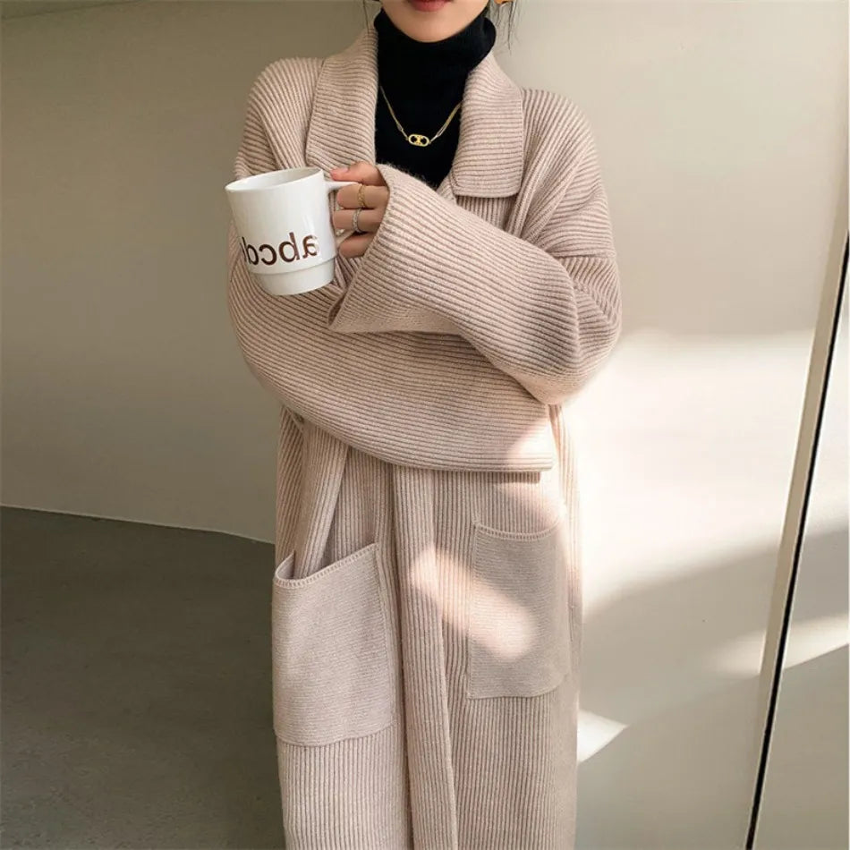 Charlotte | Cardigan lungo ed elegante – Stile raffinato e protezione dalle intemperie