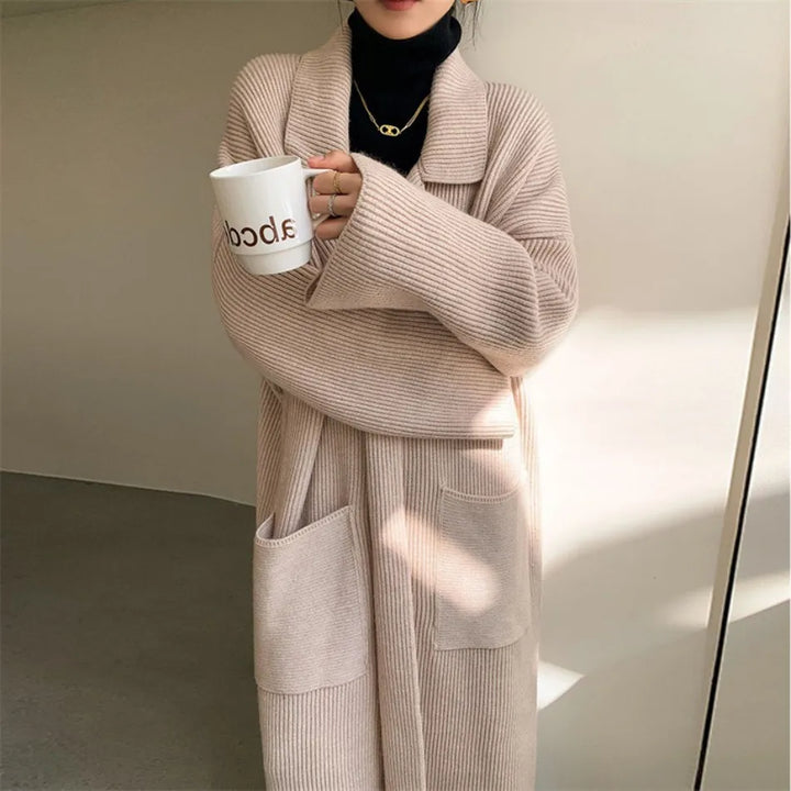 Charlotte | Cardigan lungo ed elegante – Stile raffinato e protezione dalle intemperie