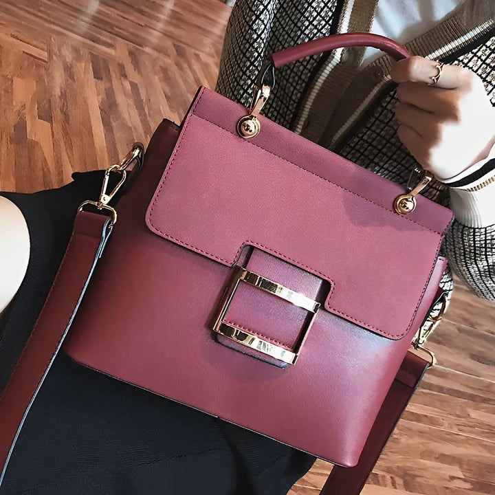 Sac à main élégant | Look bicolore | Boucle de déclaration