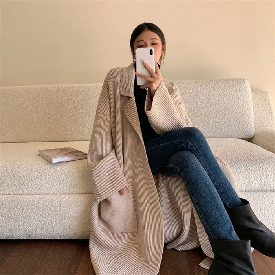 Charlotte | Cardigan lungo ed elegante – Stile raffinato e protezione dalle intemperie