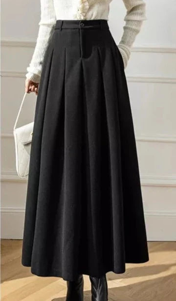 Elegant Skirt for Women | Chic Style and Versatile Design